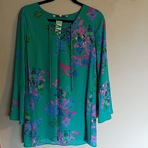 Collective Concepts Green Floral Long Sleeve Dress